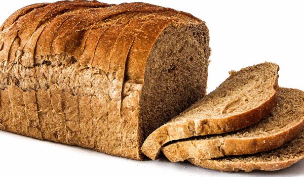 Fresh_made_bread_05